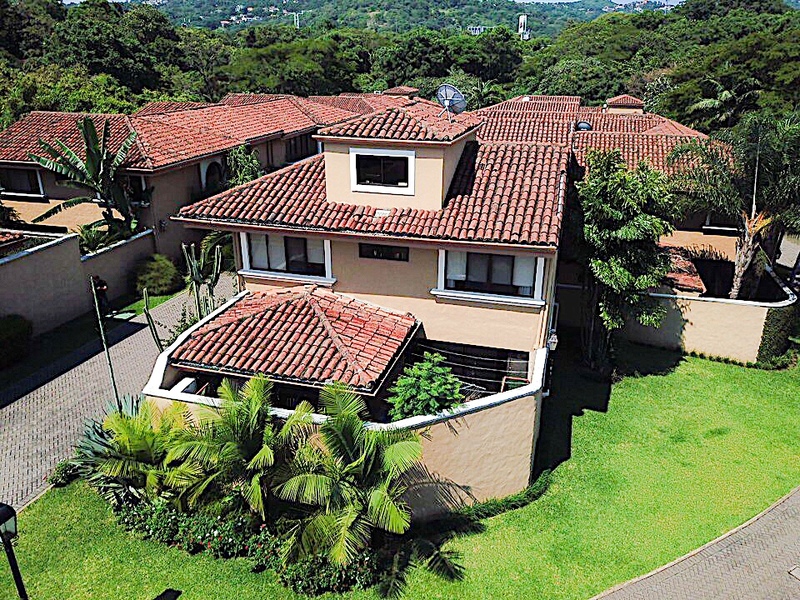 3 bed Condo For Rent in Santa Ana, San Jose - 1